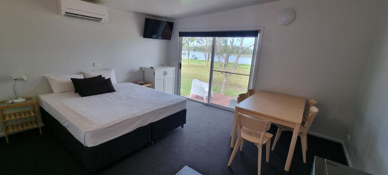 Narangba Motel Eksteriør bilde